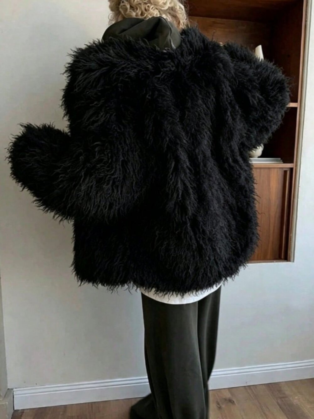 Black Preppy Women's Button Front Fuzzy Crop Jacket
